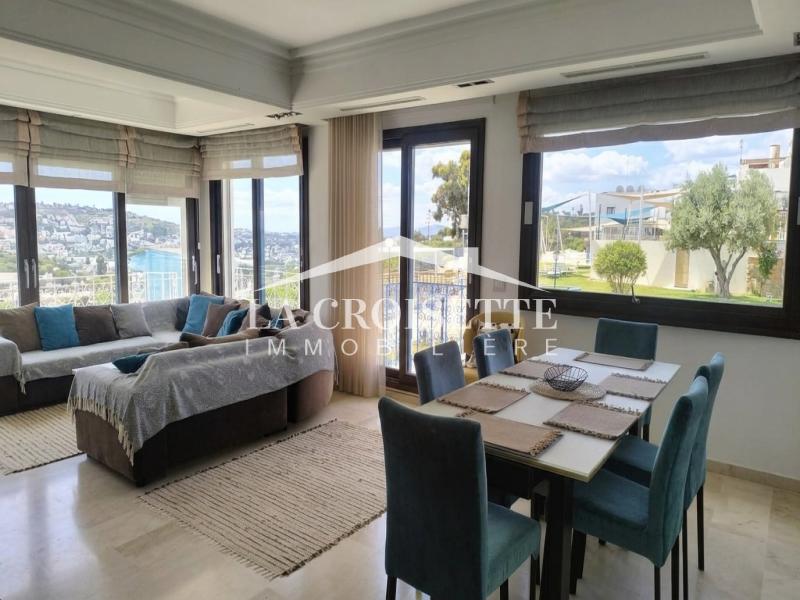 Appartement S+3 meublé vue sur mer à Gammarth 